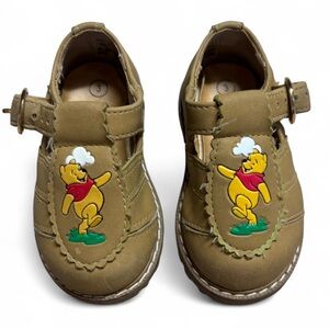 Vintage 90s Winnie the Pooh Mary Jane Leather Sandals Disney Y2K Sz 3T